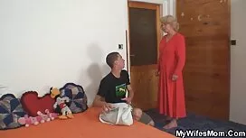 看護師と医師masturbate男のコッ ...