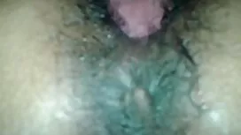 スキニー彼氏fucks彼女のための肛門  ...