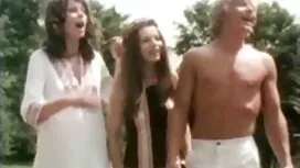 彼は日付に来て、すべての穴を伸ばした 女 ...