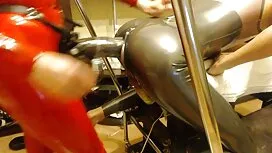 金髪とのセックスから、片足で軽やかさがス ...