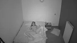 私は小さな女の子の写真を撮りました 女  ...