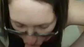 ロシアのフックは男の子に役立つ av 無 ...